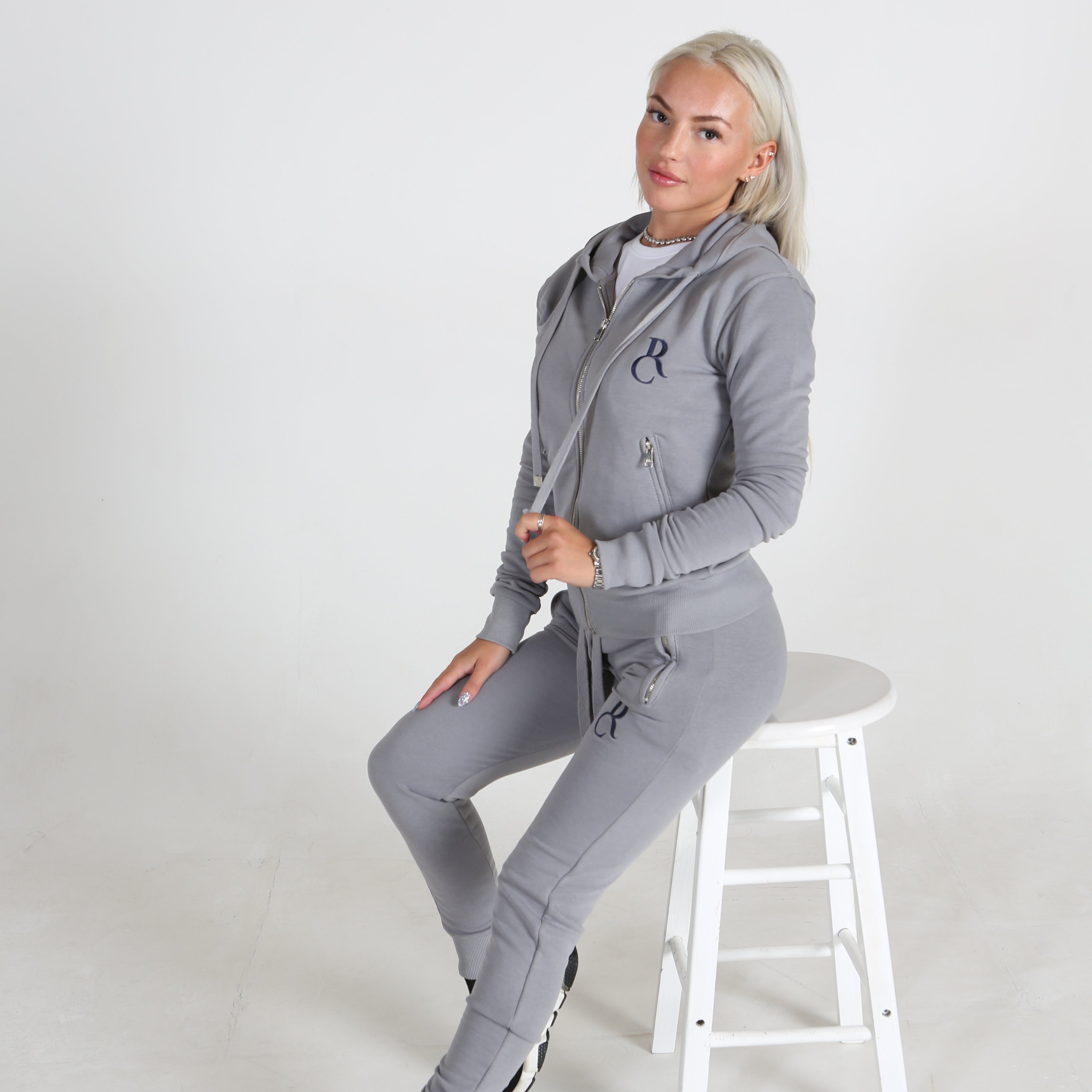 Womens grey cheap gym king tracksuit